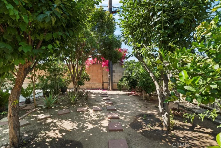 19012 Drycliff, Canyon Country, California 91351