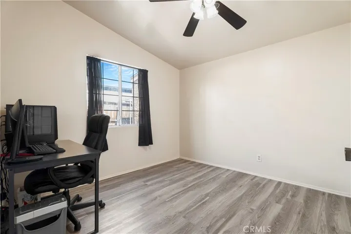 19012 Drycliff, Canyon Country, California 91351