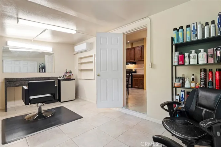 19012 Drycliff, Canyon Country, California 91351