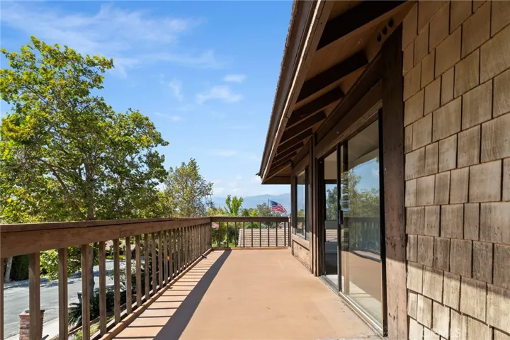 1416 Paseo Gracia, San Dimas, California 91773