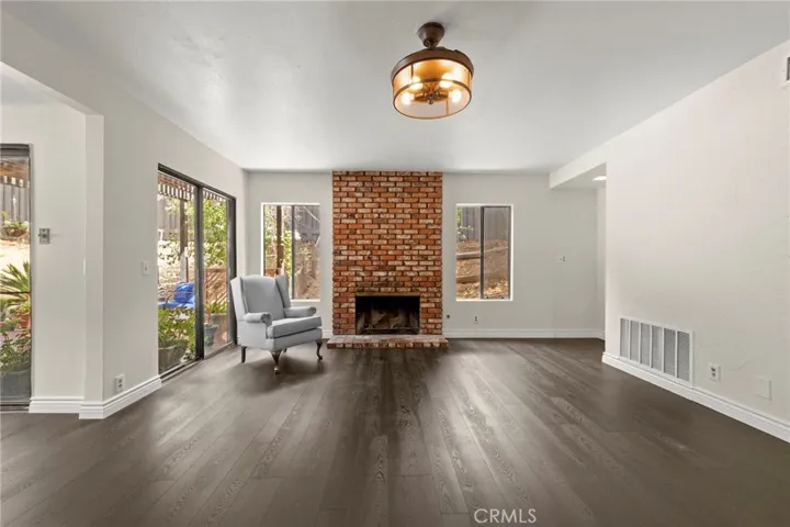 1416 Paseo Gracia, San Dimas, California 91773