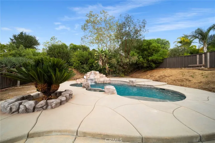 1416 Paseo Gracia, San Dimas, California 91773
