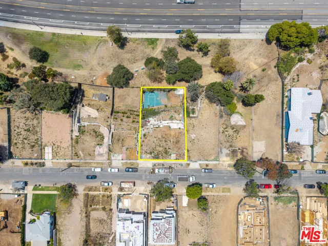 747 Radcliffe Avenue, Pacific Palisades, California 90272