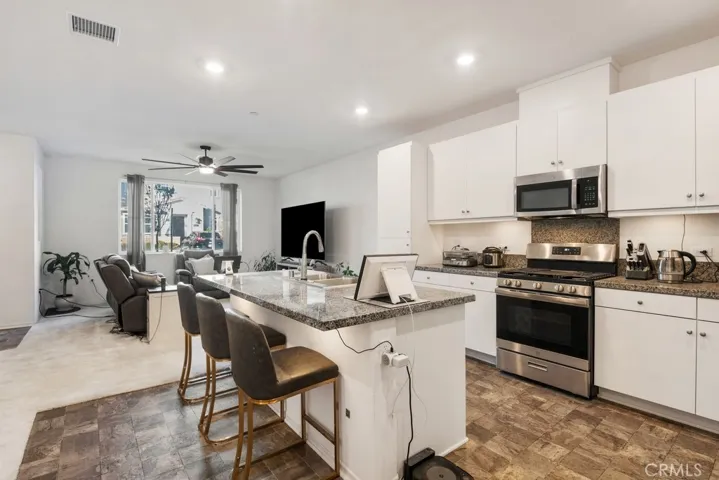 5664 Kate Way #3, Fontana, California 92336