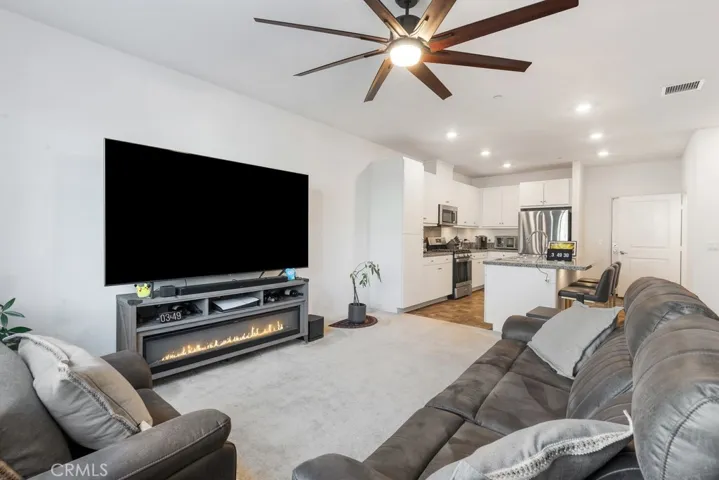 5664 Kate Way #3, Fontana, California 92336