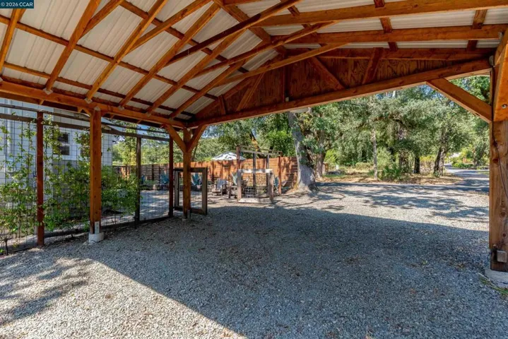 2531 Warm Springs Rd, Glen Ellen, California 95442