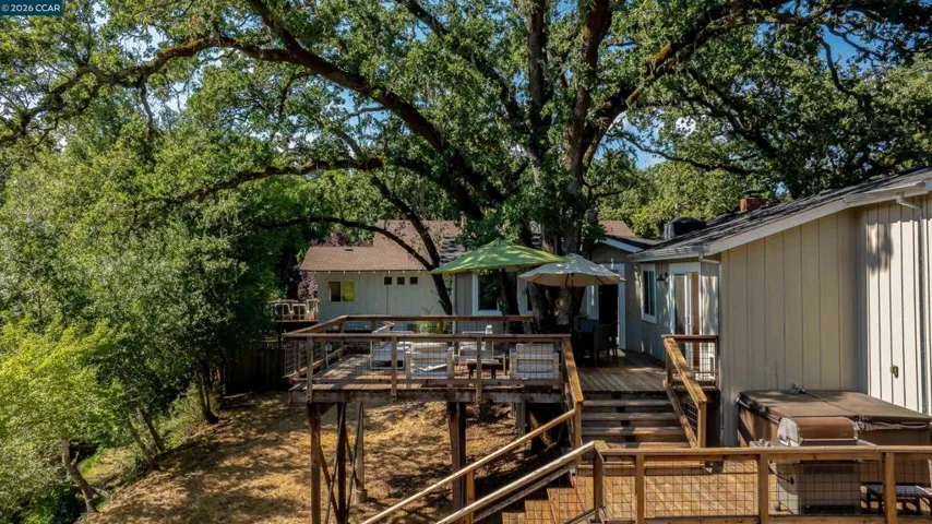 2531 Warm Springs Rd, Glen Ellen, California 95442