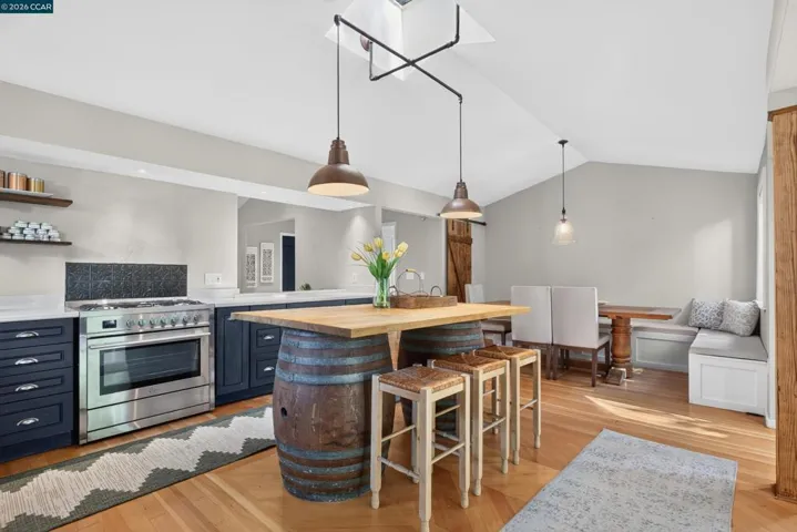 2531 Warm Springs Rd, Glen Ellen, California 95442