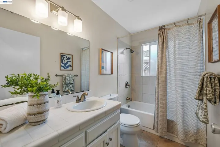 5266 Troy Ave, Fremont, California 94536