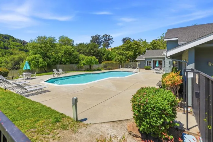 7750 Canyon Meadow Circle G, Pleasanton, California 94588
