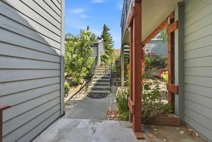 7750 Canyon Meadow Circle G, Pleasanton, California 94588