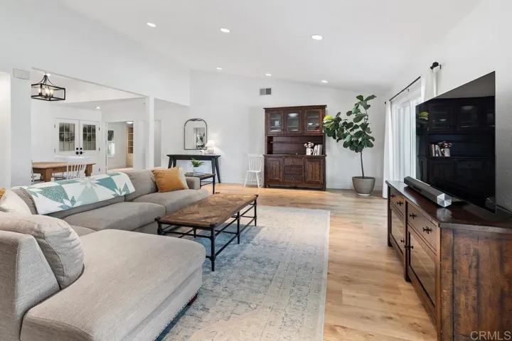 13349 Tining Drive, Poway, California 92064