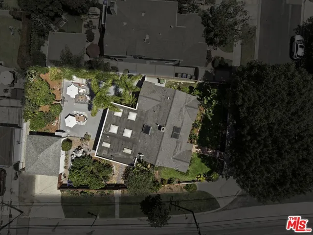 8137 Regis Way, Los Angeles, California 90045