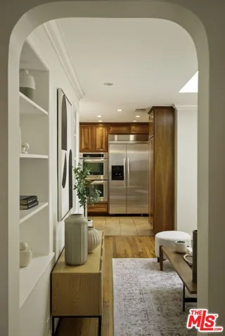 8137 Regis Way, Los Angeles, California 90045