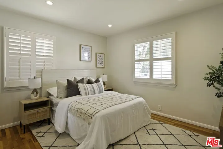 8137 Regis Way, Los Angeles, California 90045