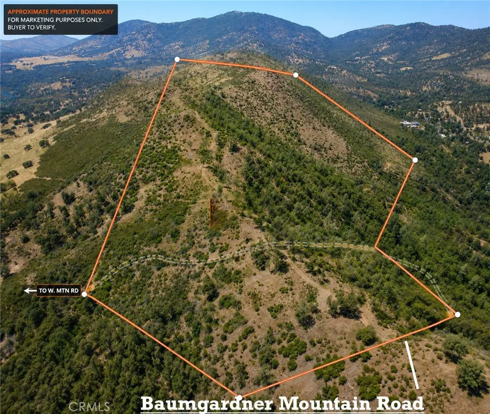 Aerial view of the approximate property lines. Aerial view of the approximate property lines.
