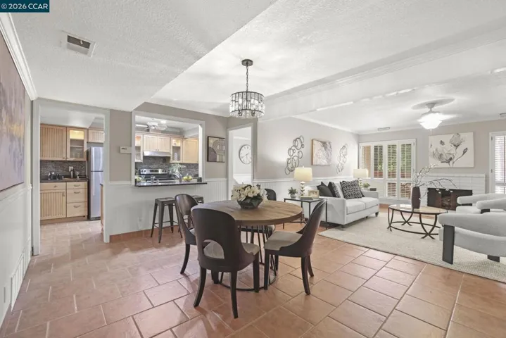 1304 Corte De Los Vecinos, Walnut Creek, California 94598