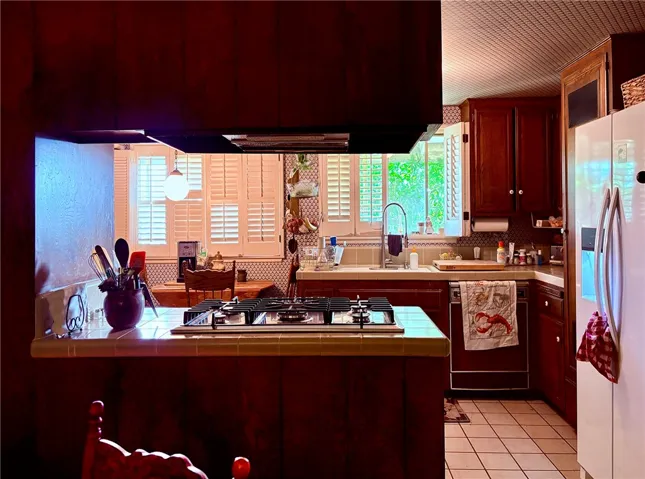 1353 N Palm Avenue, Ontario, California 91762