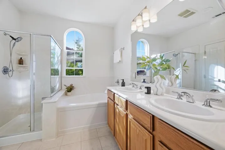 1158 Mente Linda Loop, Milpitas, California 95035