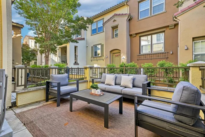 1158 Mente Linda Loop, Milpitas, California 95035