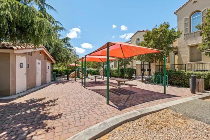 1158 Mente Linda Loop, Milpitas, California 95035