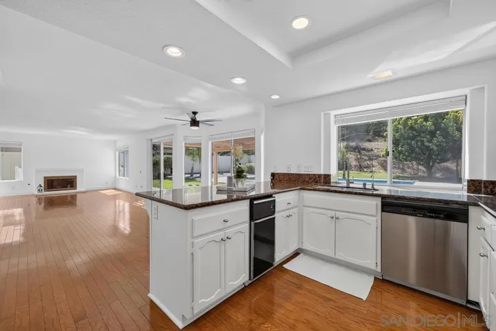 13887 Carriage Rd, Poway, California 92064