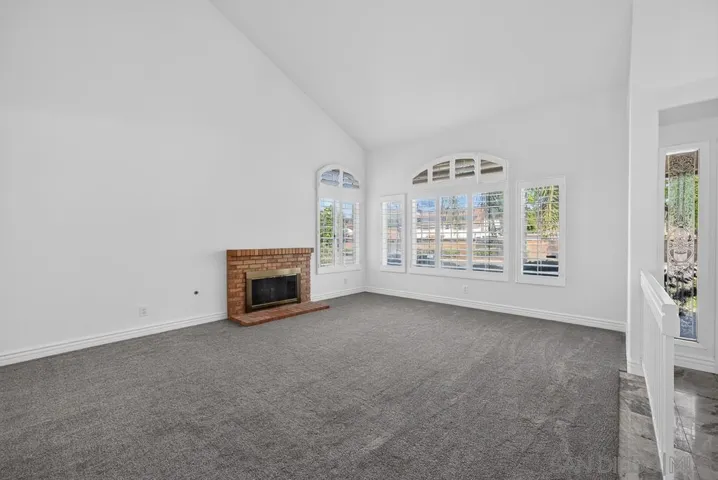 13887 Carriage Rd, Poway, California 92064