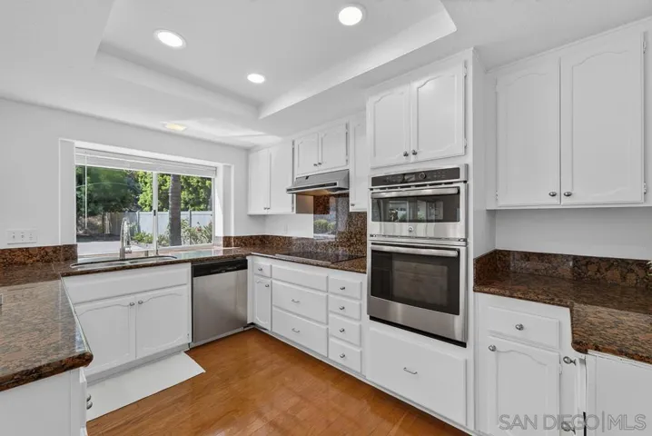 13887 Carriage Rd, Poway, California 92064