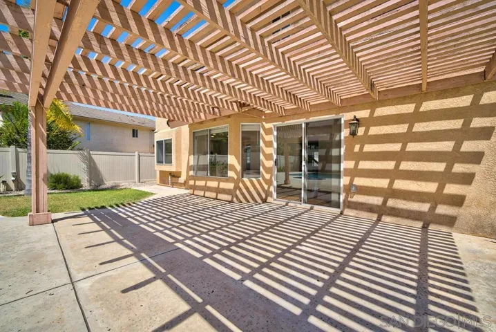 13887 Carriage Rd, Poway, California 92064