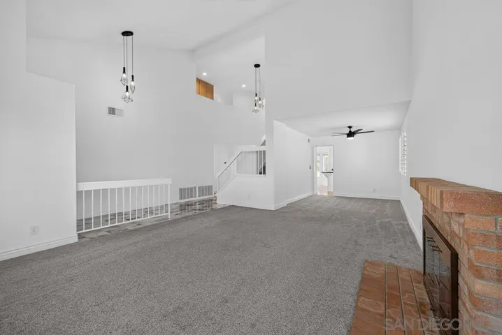 13887 Carriage Rd, Poway, California 92064