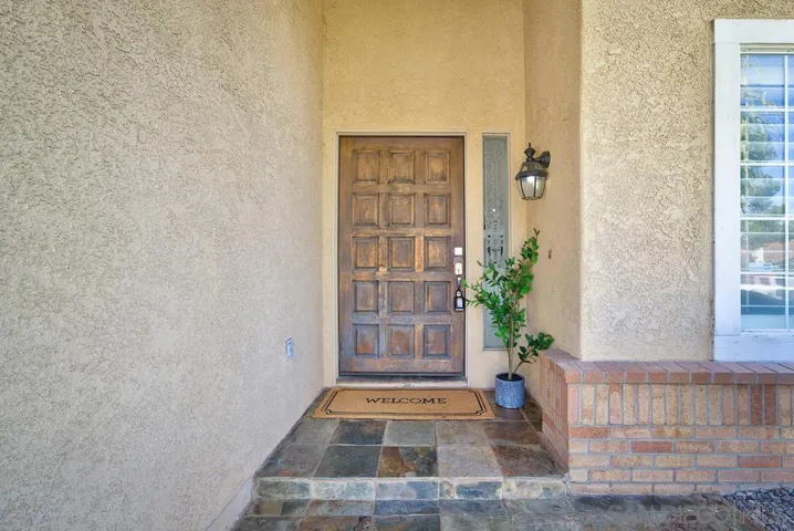 13887 Carriage Rd, Poway, California 92064