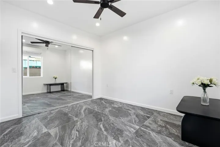 18114 Schoenborn, Northridge, California 91325