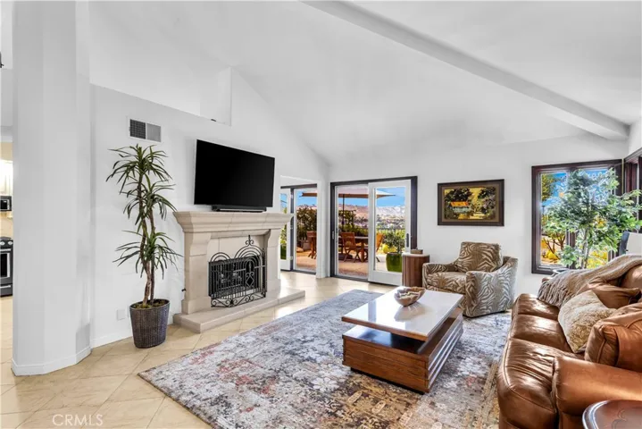 27413 Via Capri, San Juan Capistrano, California 92675