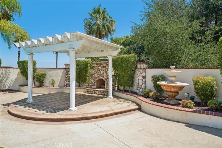 2431 Rosser, Corona, California 92879