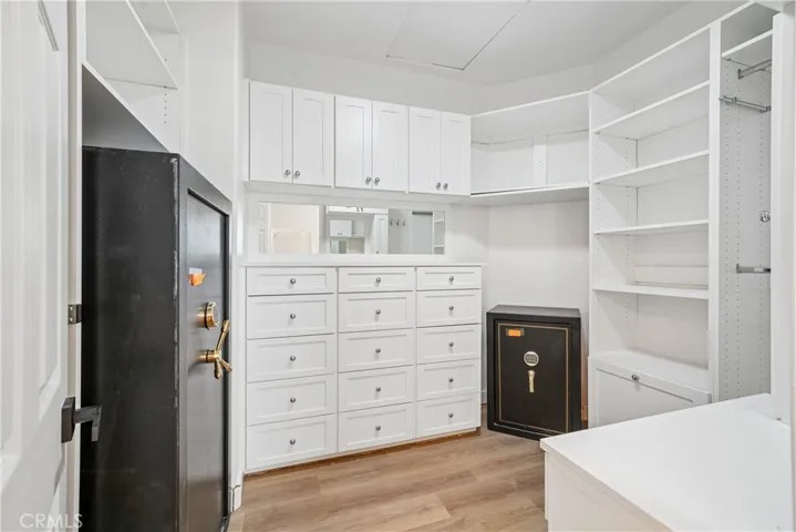 2431 Rosser, Corona, California 92879
