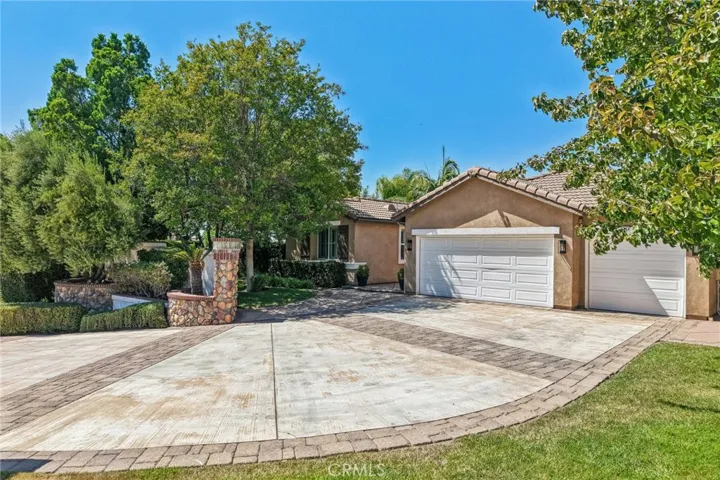 2431 Rosser, Corona, California 92879