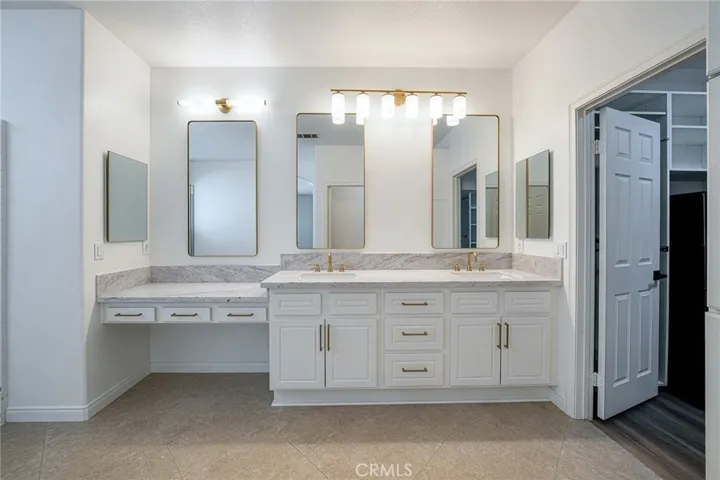 2431 Rosser, Corona, California 92879