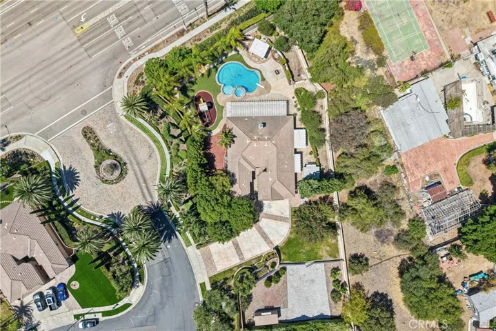 2431 Rosser, Corona, California 92879