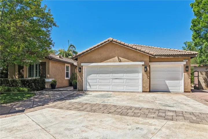2431 Rosser, Corona, California 92879