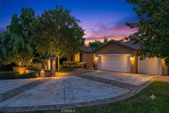 2431 Rosser, Corona, California 92879