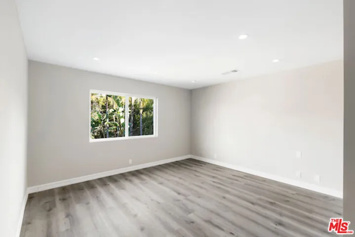 164 N Willaman Drive, Beverly Hills, California 90211