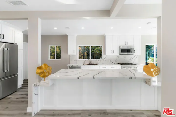164 N Willaman Drive, Beverly Hills, California 90211