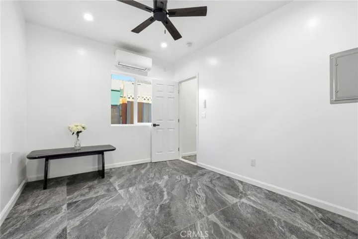 18114 Schoenborn, Northridge, California 91325