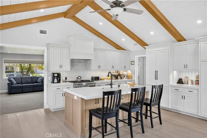 21281 Seaforth Lane, Huntington Beach, California 92646