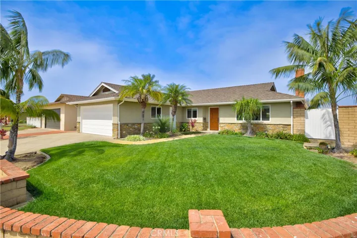21281 Seaforth Lane, Huntington Beach, California 92646