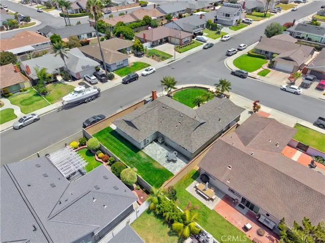 21281 Seaforth Lane, Huntington Beach, California 92646