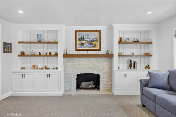 21281 Seaforth Lane, Huntington Beach, California 92646