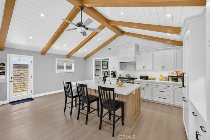 21281 Seaforth Lane, Huntington Beach, California 92646