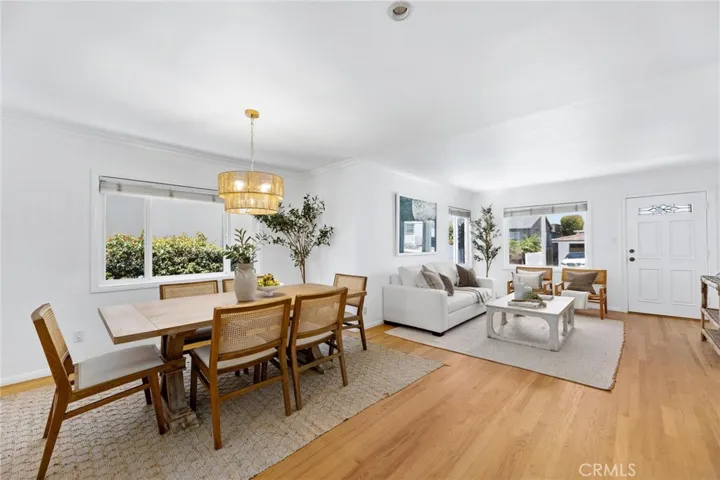 1136 8th Street, Hermosa Beach, California 90254