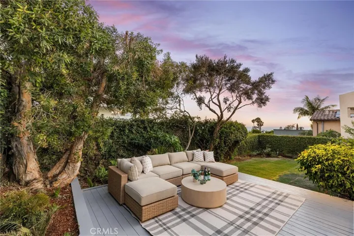 1136 8th Street, Hermosa Beach, California 90254
